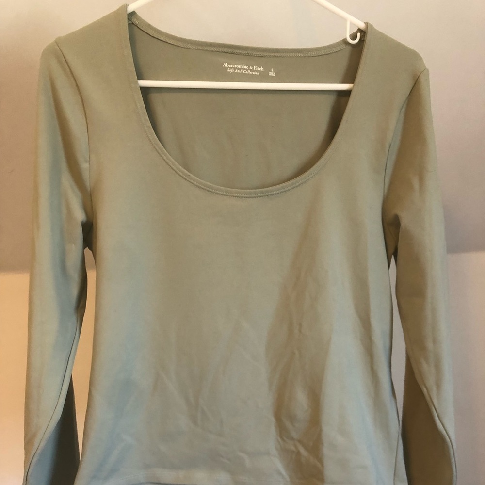 COPY - Abercrombie long sleeve seamless tee